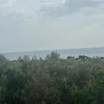 Mani Spot Nezoulas