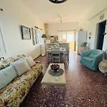Mani Spot Nezoulas Appartamento *
