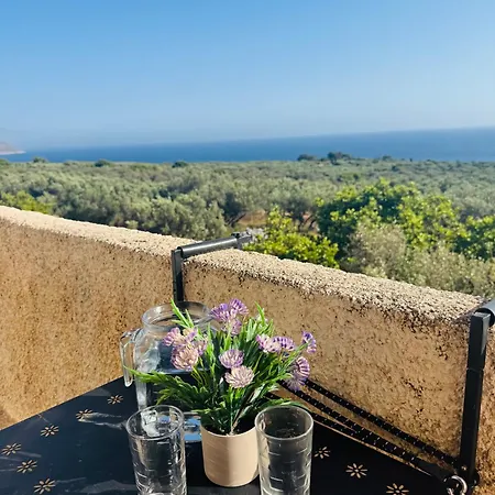 Apartment Mani Spot Nezoulas