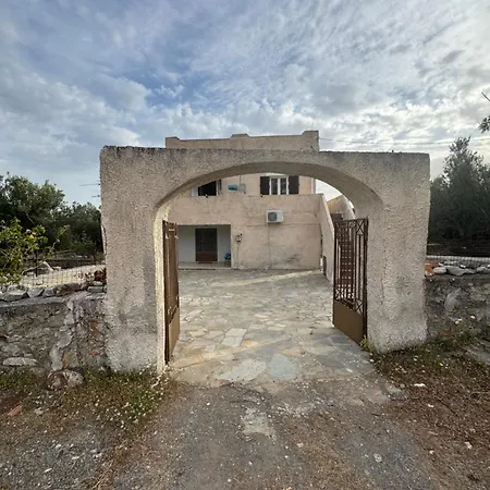 Mani Spot Nezoulas Διαμέρισμα *