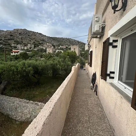 Διαμέρισμα Mani Spot Nezoulas