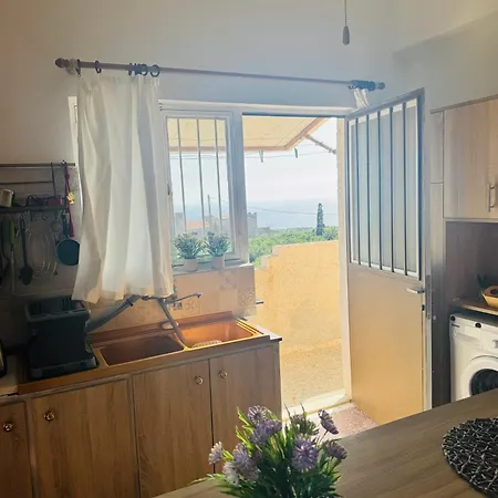 Διαμέρισμα Mani Spot Nezoulas *