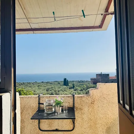 Apartment Mani Spot Nezoulas