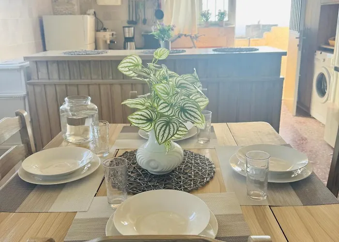 Mani Spot Nezoulas Apartman Álika