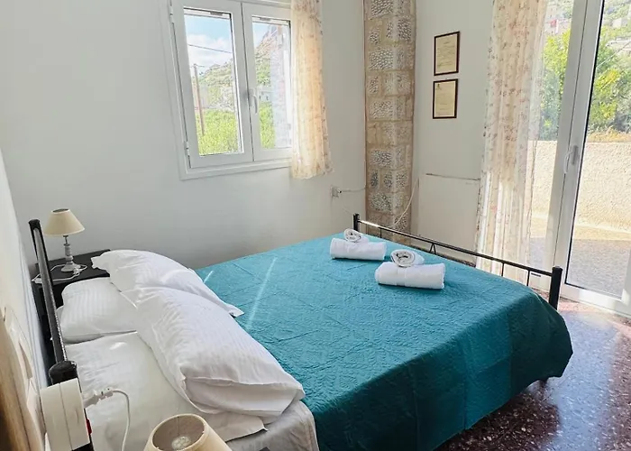 Mani Spot Nezoulas Apartman